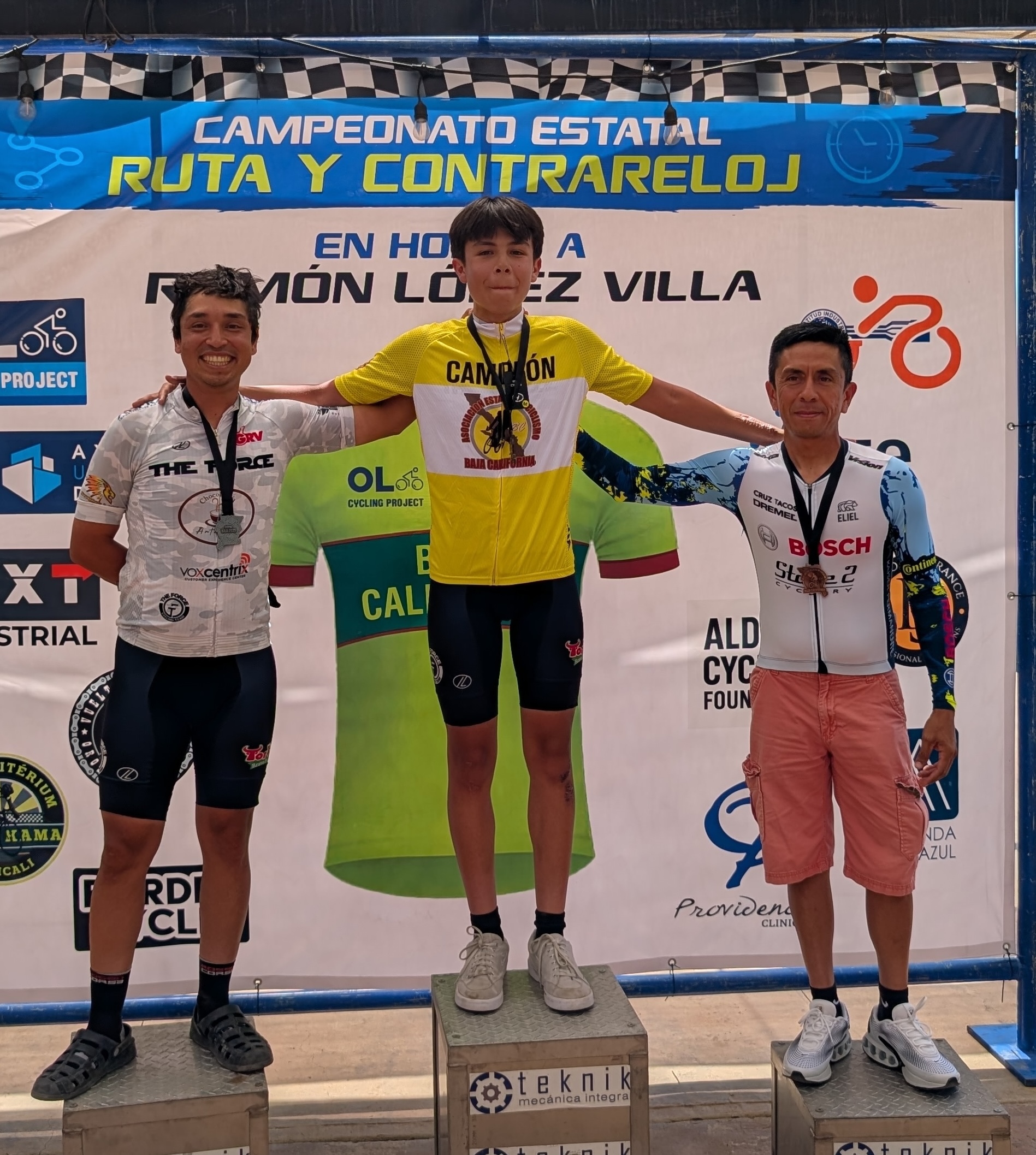 2025-10-25_Jorge_podium_edit